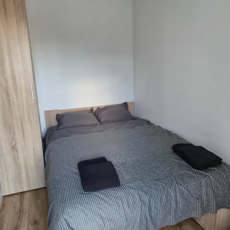 Skyline Luxuryspa 弗罗茨瓦夫